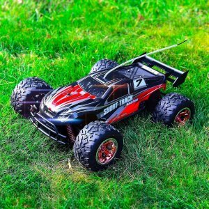 Ultimate Guide To The Best RC cars under 100 - Remote Control Hobbyist